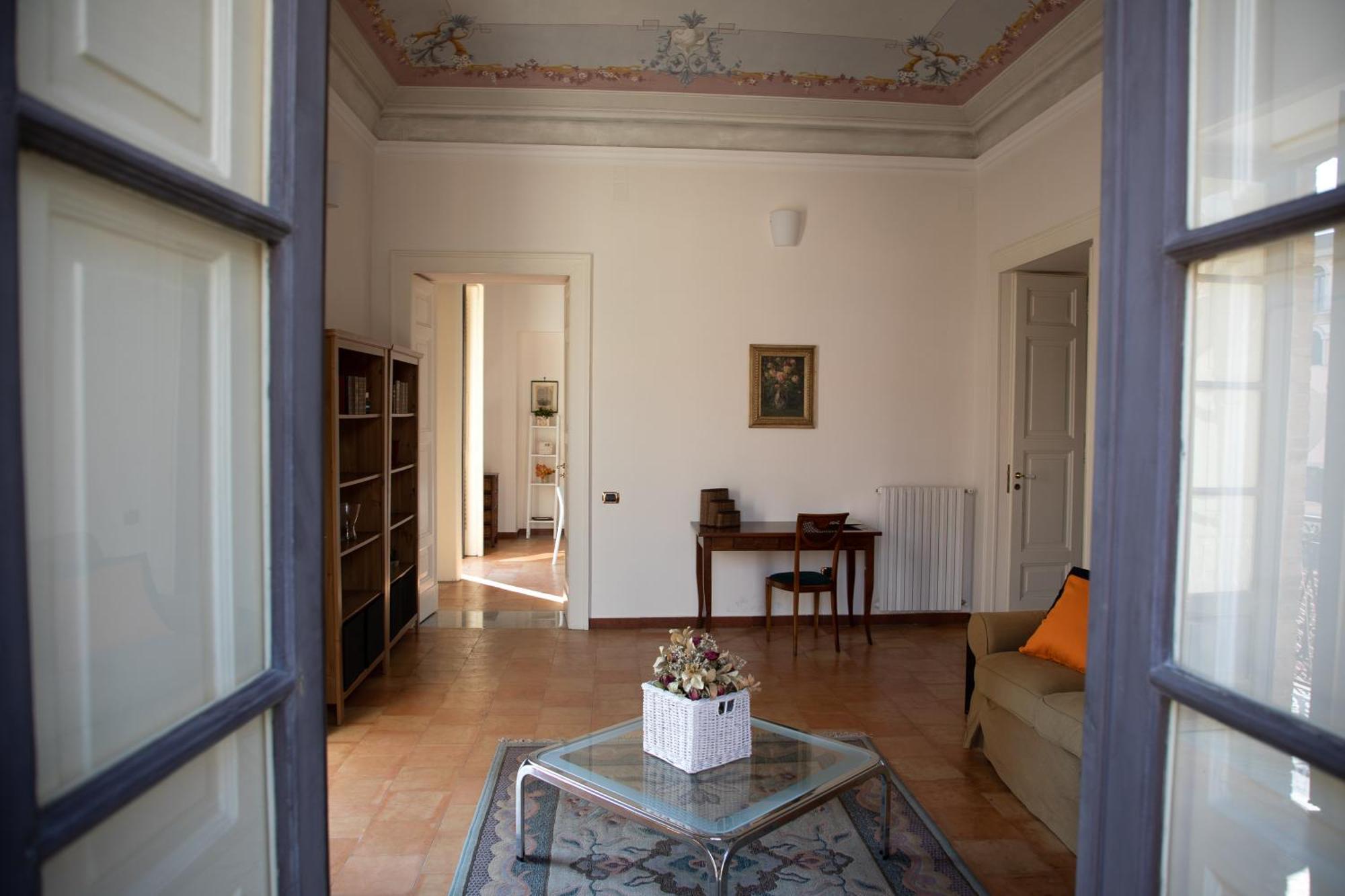 La Minerva Luxury Suite Салерно Екстериор снимка